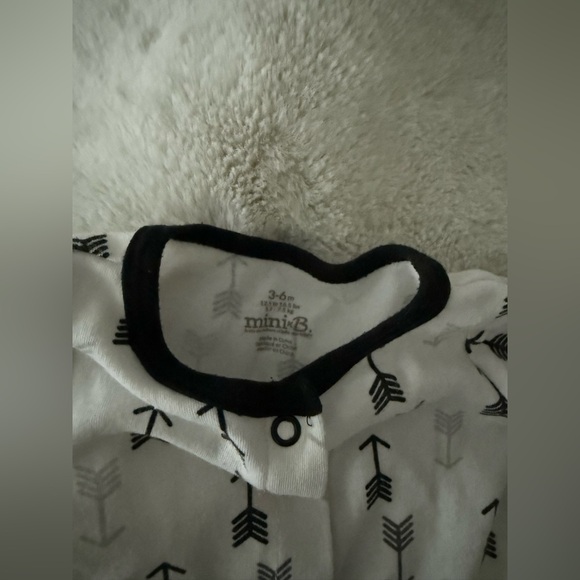 Footie Bundle - Picture 4 of 9